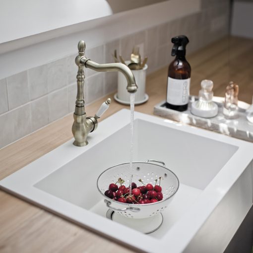 Laveo KOMODO fehér mosogató helytakarékos szifonnal